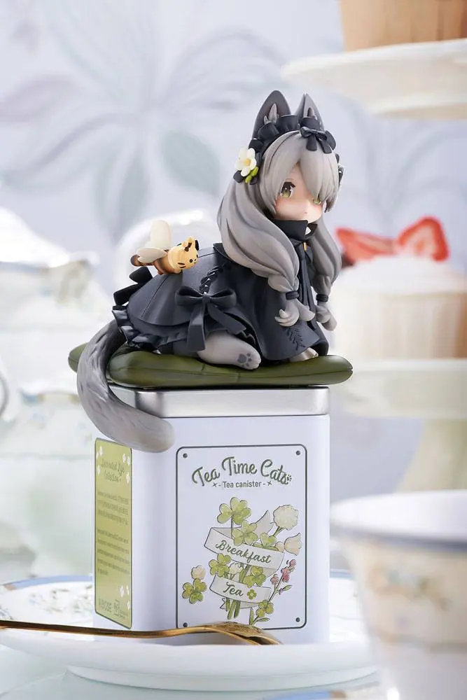 Decorated Life Collection Tea Time Cats British Shorthair PVC szobor figura 18 cm termékfotó