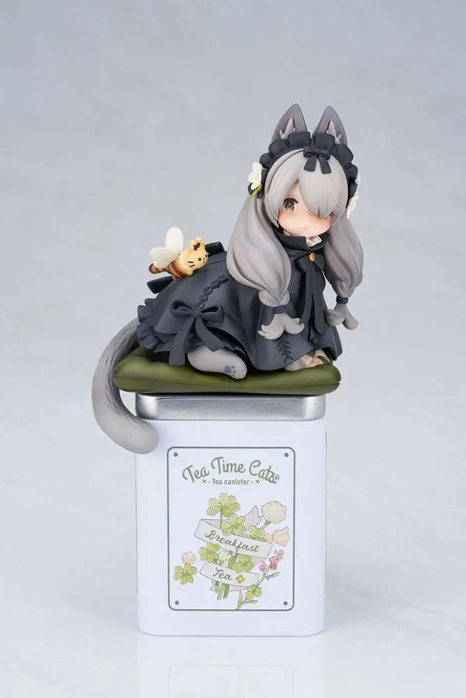 Decorated Life Collection Tea Time Cats British Shorthair PVC szobor figura 18 cm termékfotó