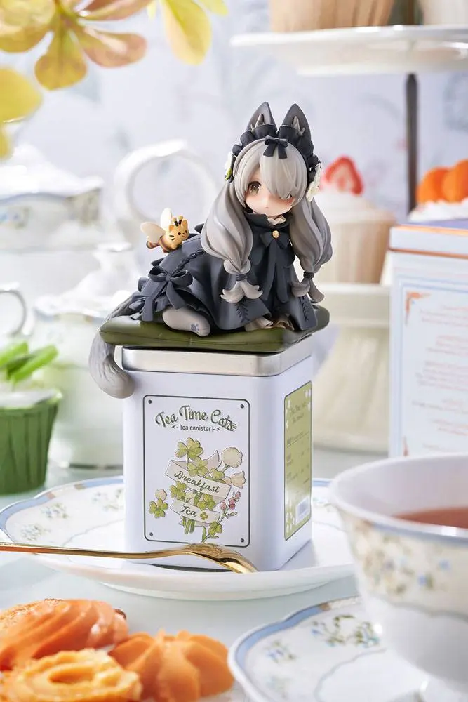Decorated Life Collection Tea Time Cats British Shorthair PVC szobor figura 18 cm termékfotó