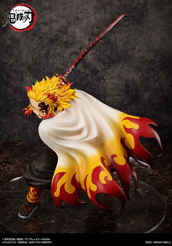 Demon Slayer: Kimetsu no Yaiba 1/4 Kyojuro Rengoku szobor figura 42 cm termékfotó