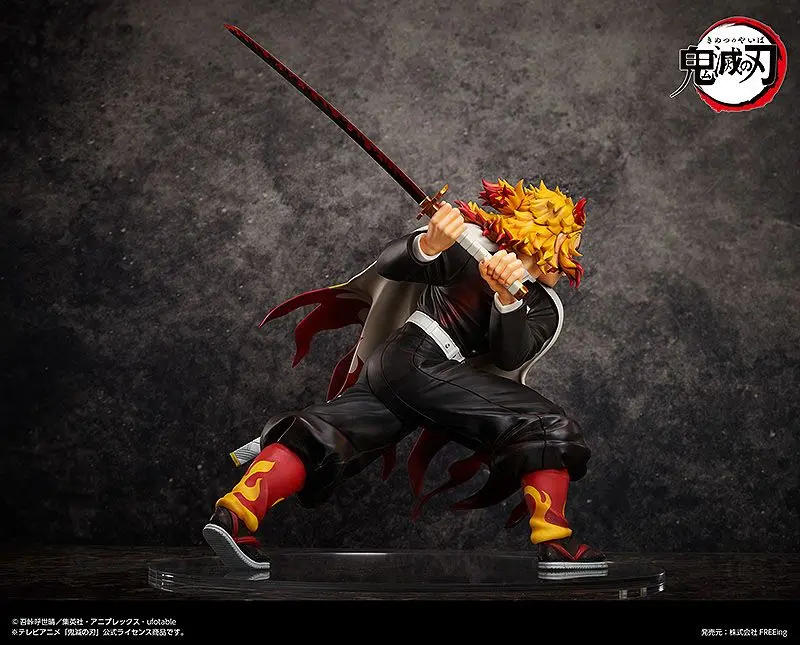 Demon Slayer: Kimetsu no Yaiba 1/4 Kyojuro Rengoku szobor figura 42 cm termékfotó