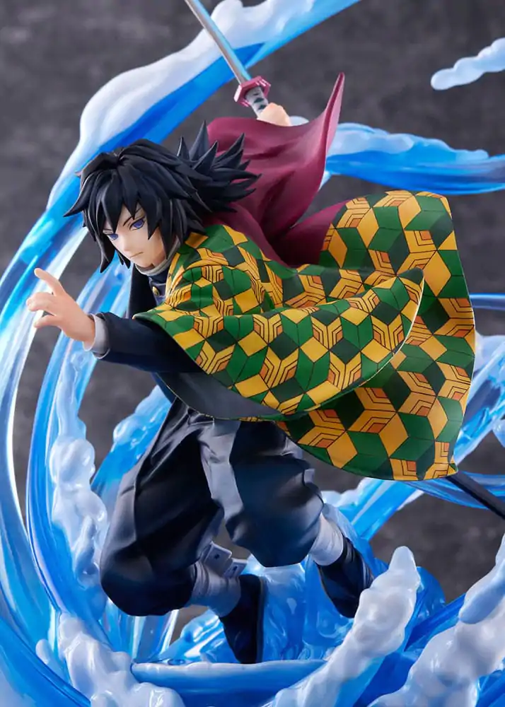 Demon Slayer: Kimetsu no Yaiba 1/8 Giyu Tomioka DX Ver. szobor figura 29 cm termékfotó