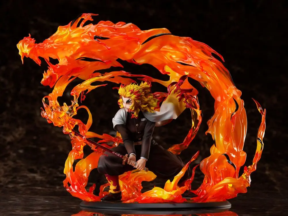 Demon Slayer: Kimetsu no Yaiba 1/8 Kyojuro Rengoku szobor figura 26 cm termékfotó