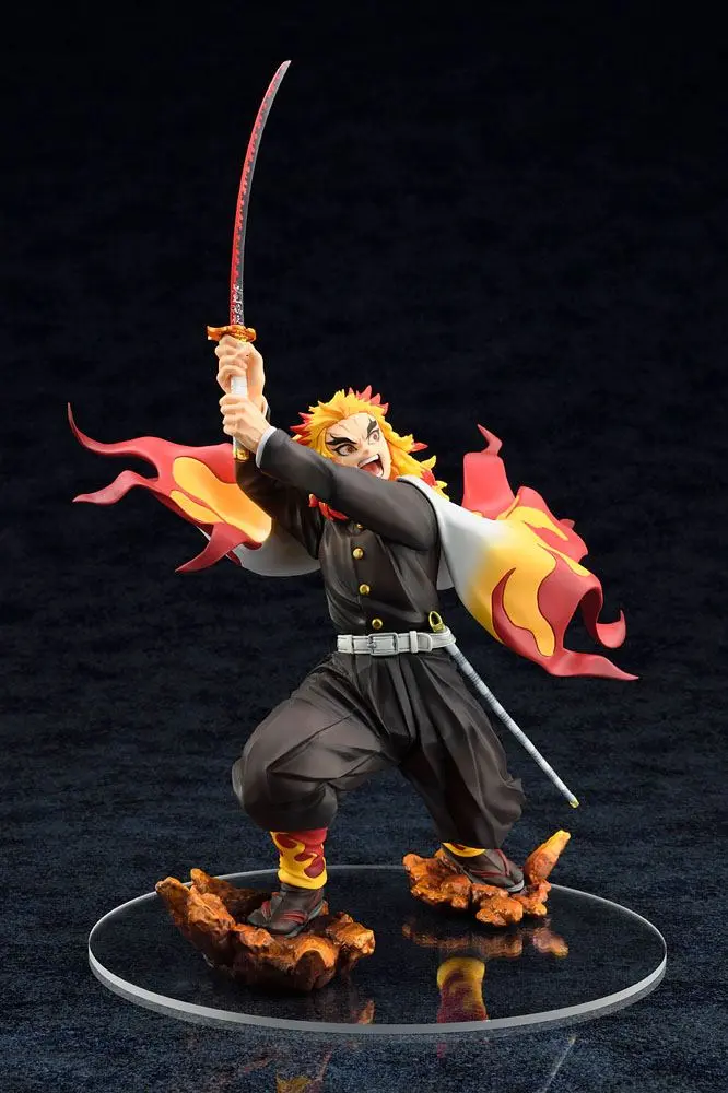 Demon Slayer: Kimetsu no Yaiba 1/8 Kyojuro Rengoku szobor figura 33 cm termékfotó