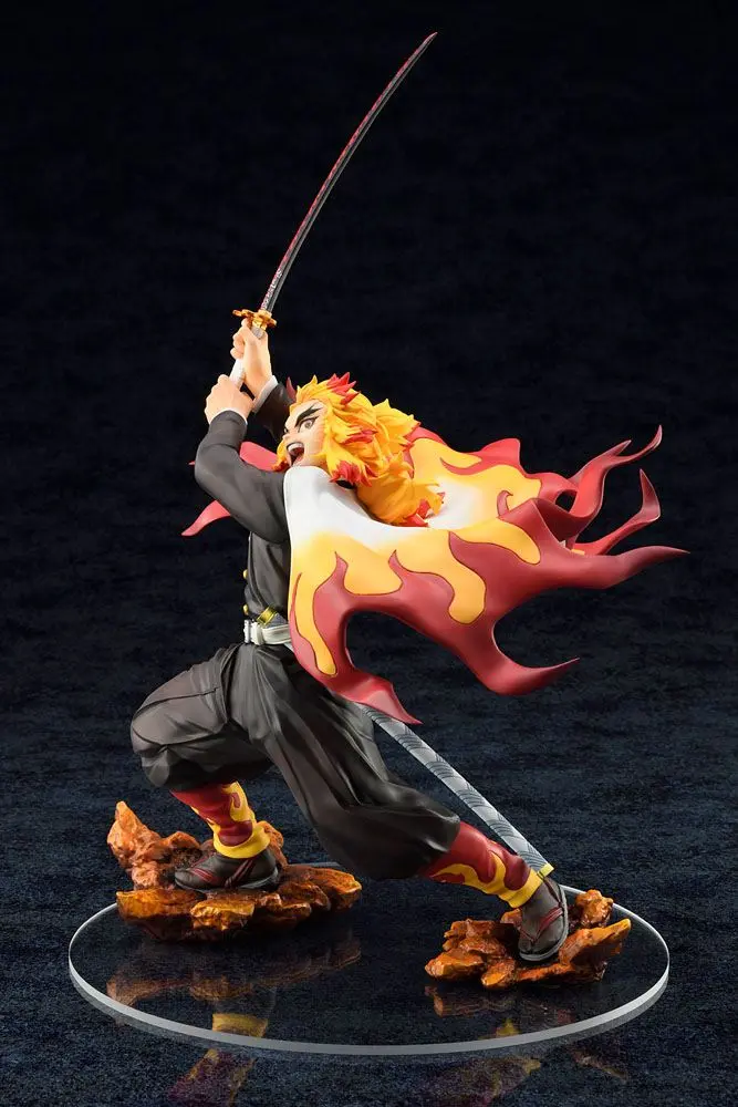 Demon Slayer: Kimetsu no Yaiba 1/8 Kyojuro Rengoku szobor figura 33 cm termékfotó