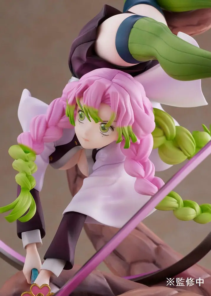 Demon Slayer: Kimetsu no Yaiba 1/8 Mitsuri Kanroji szobor figura 19 cm termékfotó