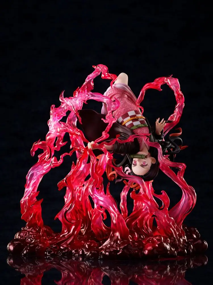 Demon Slayer: Kimetsu no Yaiba 1/8 Nezuko Kamado Exploding Blood szobor figura 20 cm termékfotó
