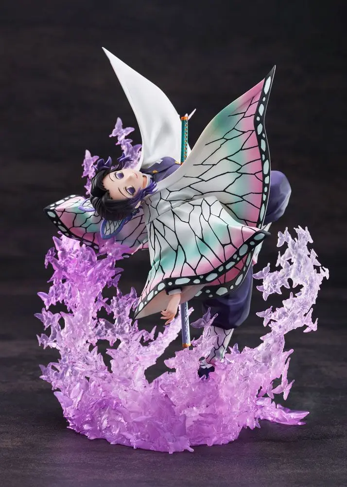 Demon Slayer: Kimetsu no Yaiba 1/8 Shinobu Kocho szobor figura 22 cm termékfotó