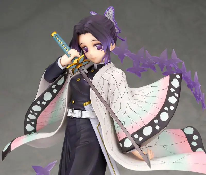 Demon Slayer: Kimetsu no Yaiba 1/8 Shinobu Kocho szobor figura 22 cm termékfotó