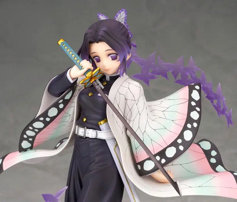 Demon Slayer: Kimetsu no Yaiba 1/8 Shinobu Kocho szobor figura 22 cm termékfotó