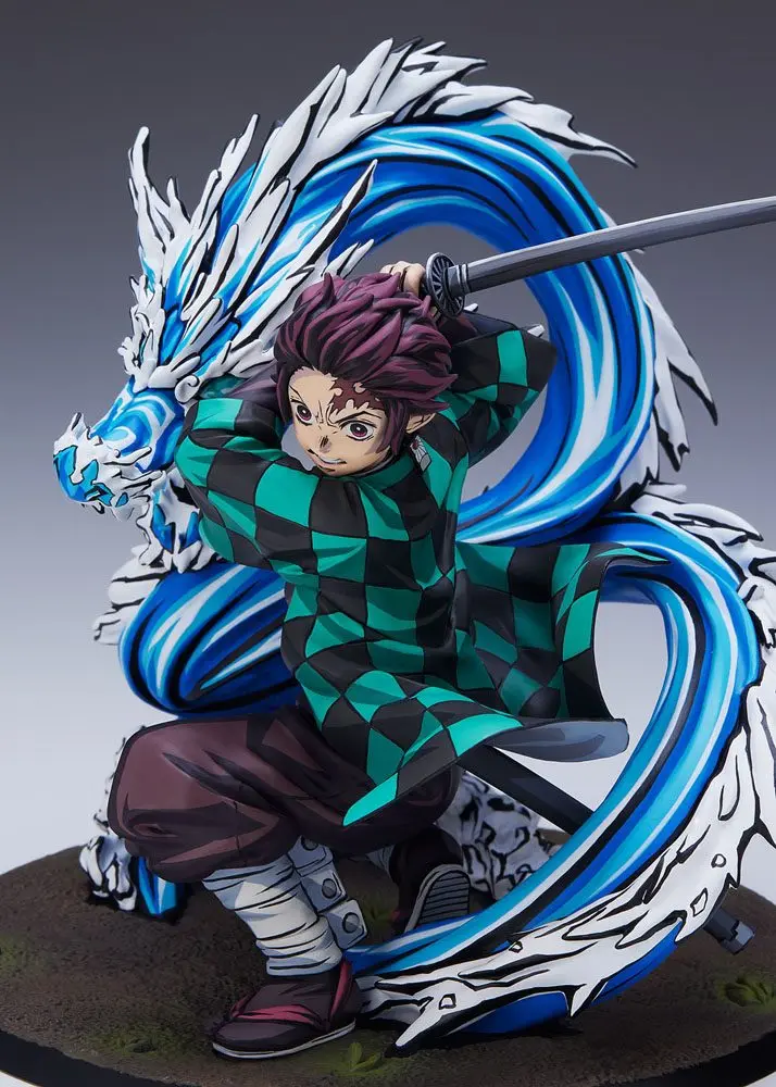 Demon Slayer: Kimetsu no Yaiba 1/8 Tanjiro Kamado Total Concentration Paint Ver. szobor figura 19 cm termékfotó
