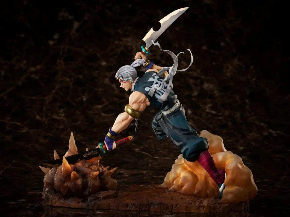 Demon Slayer: Kimetsu no Yaiba 1/8 Tengen Uzui szobor figura 28 cm termékfotó