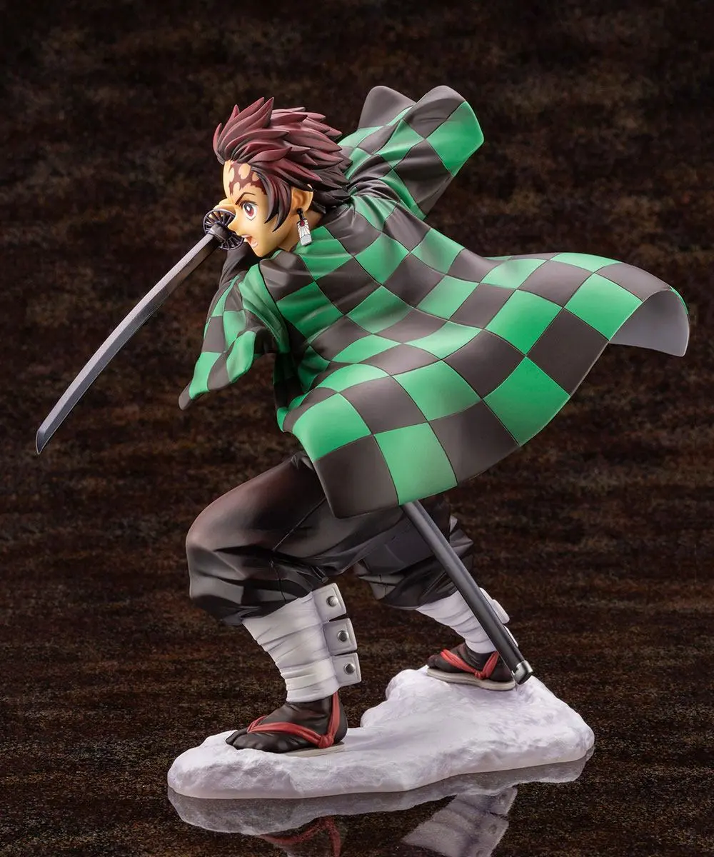 Demon Slayer: Kimetsu no Yaiba ARTFXJ 1/8 Tanjiro Kamado szobor figura 18 cm termékfotó