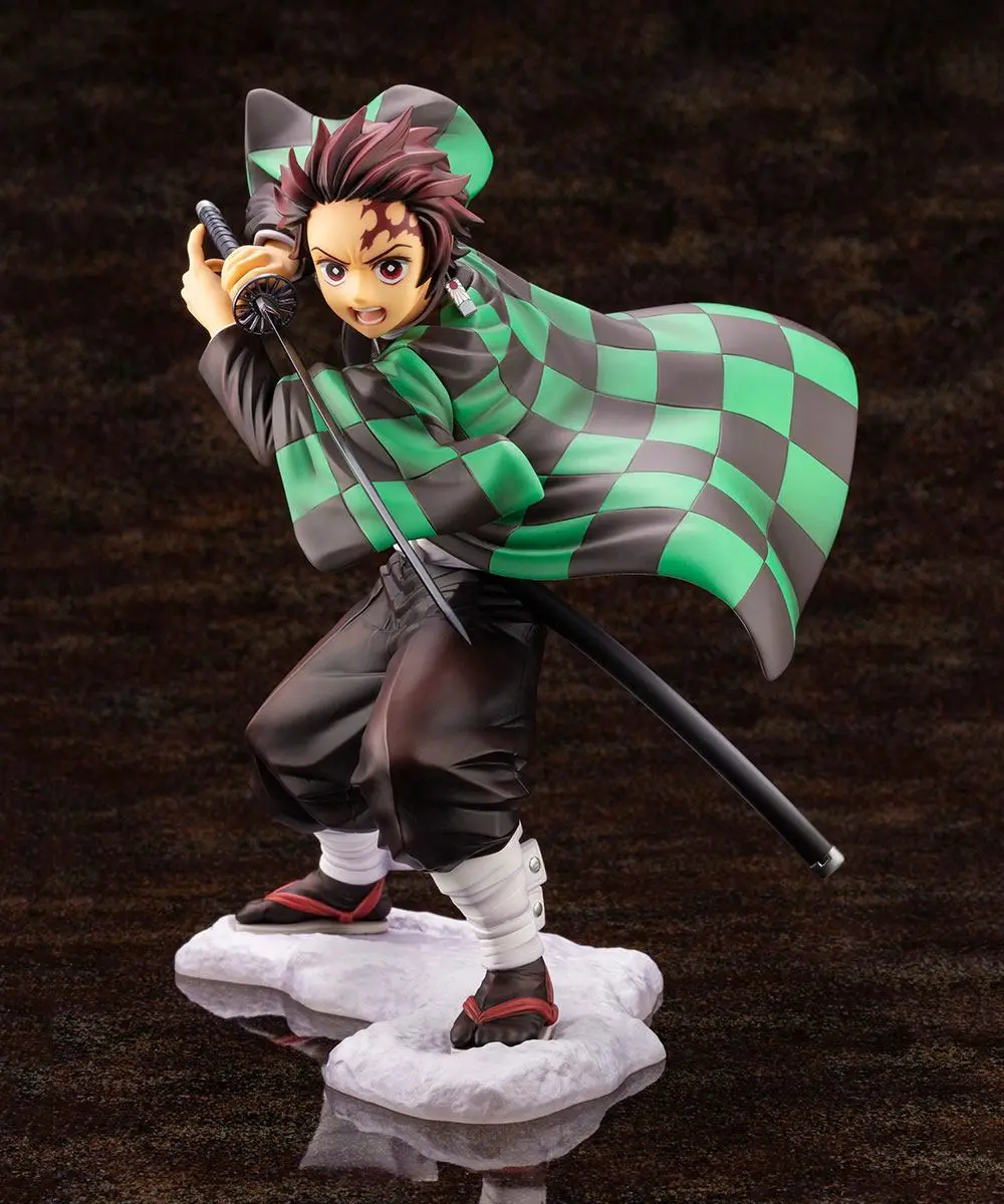 Demon Slayer: Kimetsu no Yaiba ARTFXJ 1/8 Tanjiro Kamado szobor figura 18 cm termékfotó