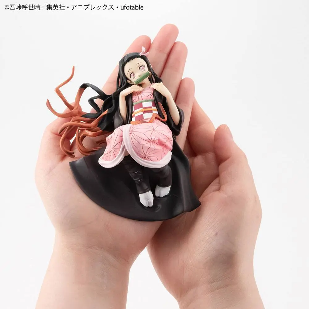 Demon Slayer Kimetsu no Yaiba G.E.M. Nezuko Ver. 2 Palm Size Edition Deluxe PVC szobor figura 12 cm termékfotó