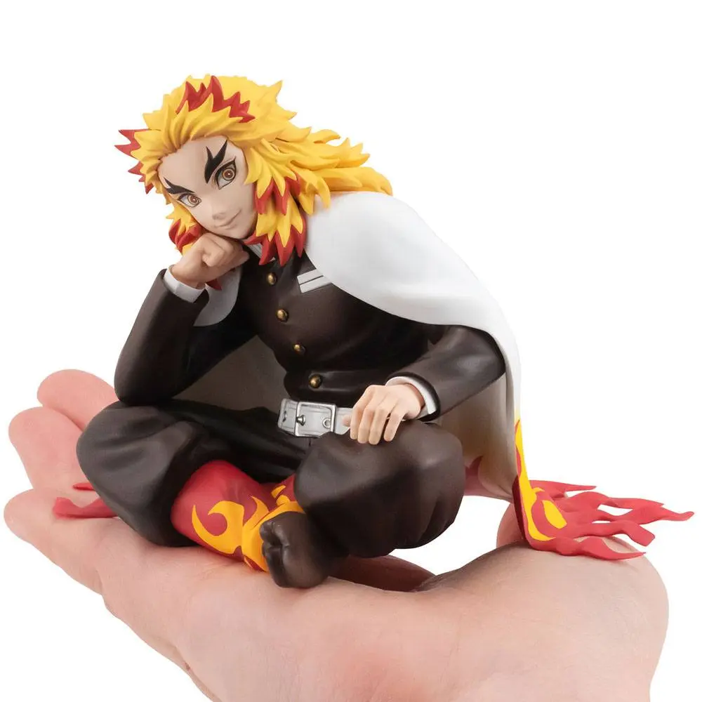 Demon Slayer Kimetsu no Yaiba G.E.M. Rengoku Palm Size PVC szobor figura 9 cm termékfotó