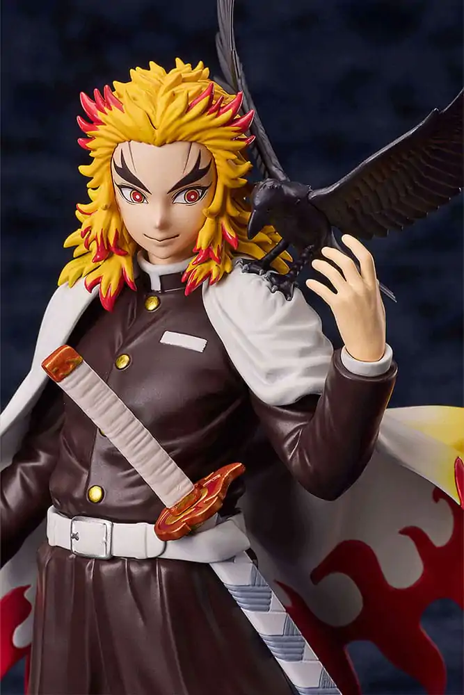 Demon Slayer: Kimetsu no Yaiba Kyojuro Rengoku Flame Hashira szobor figura 20 cm termékfotó
