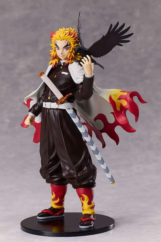 Demon Slayer: Kimetsu no Yaiba Kyojuro Rengoku Flame Hashira szobor figura 20 cm termékfotó