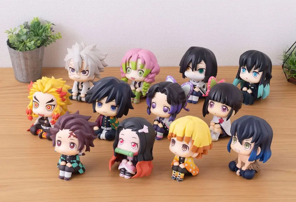 Demon Slayer Kimetsu no Yaiba Look Up Iguro Obanai PVC szobor figura 11 cm termékfotó