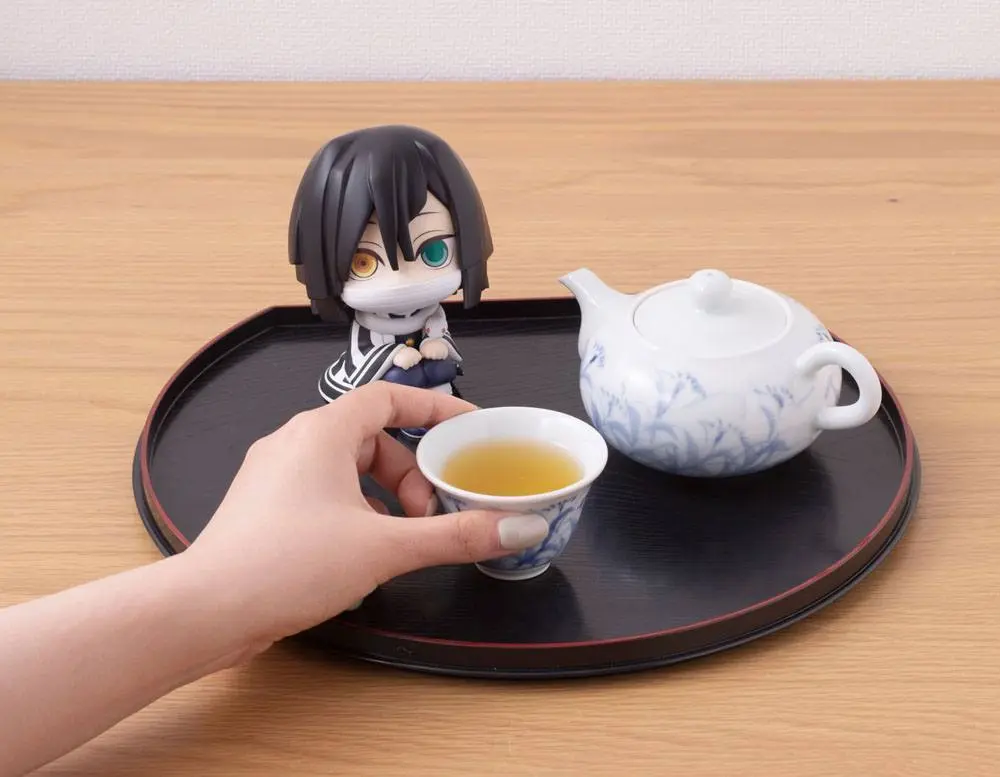 Demon Slayer Kimetsu no Yaiba Look Up Iguro Obanai PVC szobor figura 11 cm termékfotó