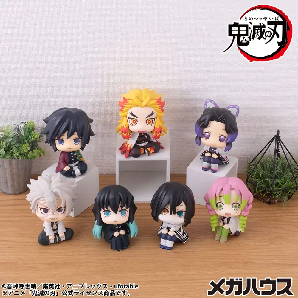 Demon Slayer Kimetsu no Yaiba Look Up Rengoku Kyojuro PVC szobor figura 11 cm termékfotó