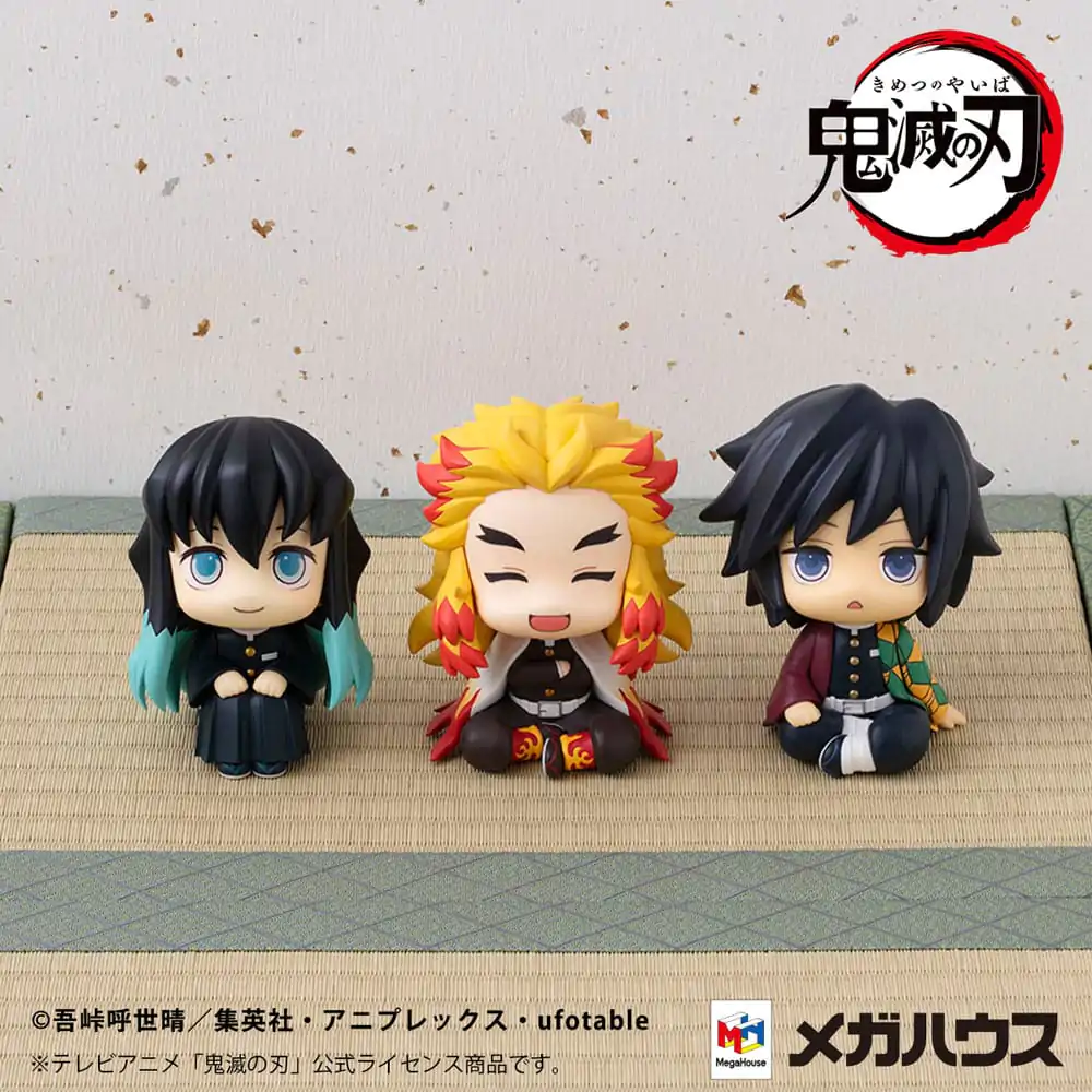 Demon Slayer: Kimetsu no Yaiba Look Up Rengoku Kyoujurou Smile Ver. PVC szobor figura 11 cm (with gift) termékfotó