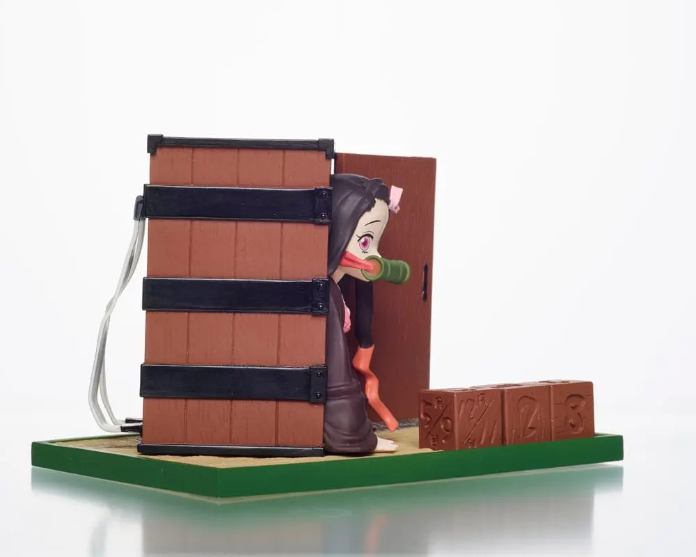 Demon Slayer: Kimetsu no Yaiba naptár figura termékfotó