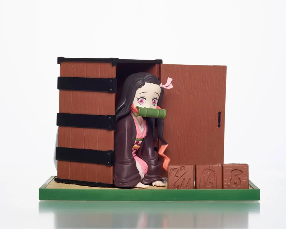 Demon Slayer: Kimetsu no Yaiba naptár figura termékfotó