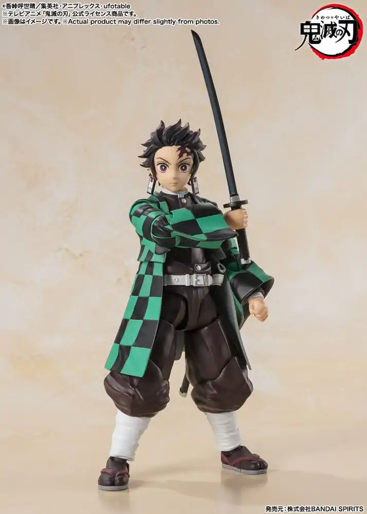 Demon Slayer: Kimetsu no Yaiba S.H. Figuarts Tanjiro Kamado akciófigura 14 cm termékfotó