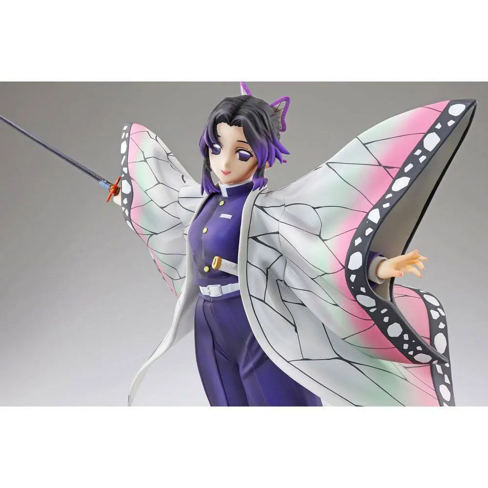 Demon Slayer: Kimetsu no Yaiba szobor figura 1/7 Shinobu Kocho Wonder Festival Exkluzív Version 25 cm termékfotó