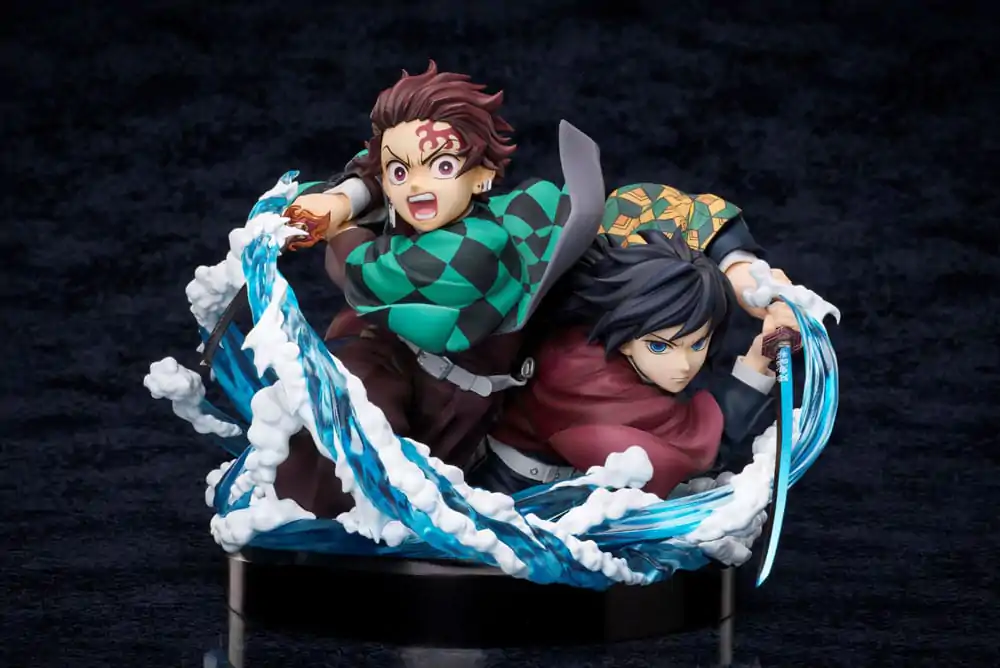 Demon Slayer: Kimetsu no Yaiba Tanjiro & Giyuu PVC szobor figura 13 cm  termékfotó
