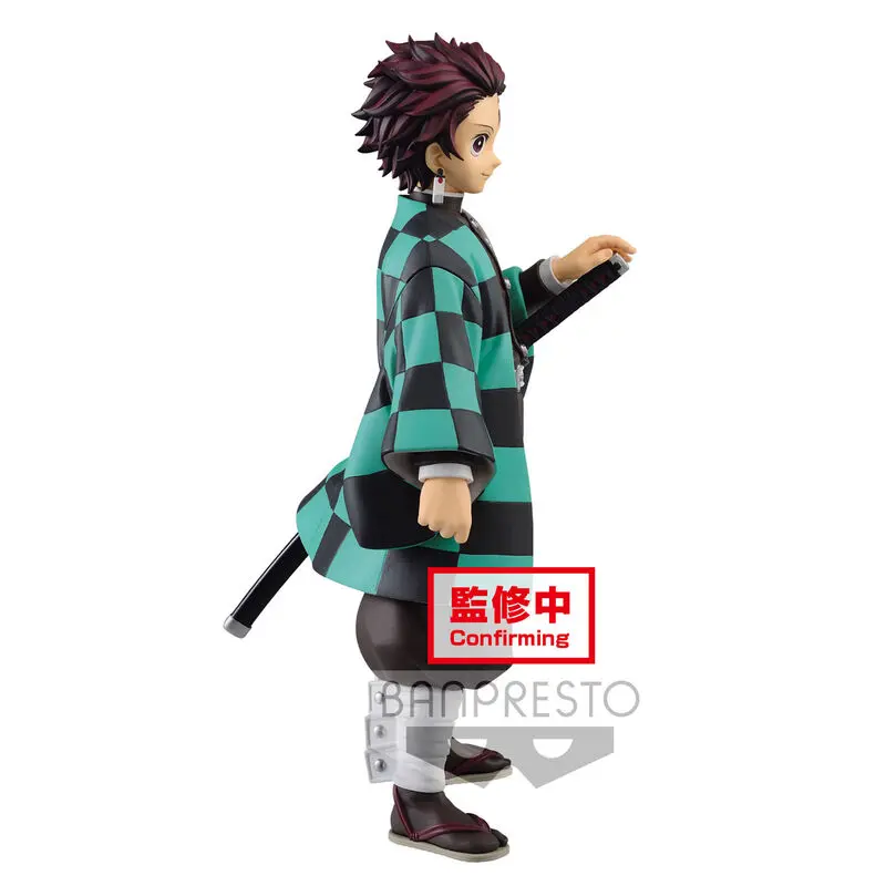 Demon Slayer: Kimetsu no Yaiba Tanjiro Kamado figura 24cm termékfotó