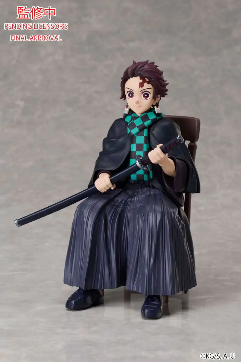 Demon Slayer: Kimetsu no Yaiba Tanjiro Kamado szobor figura 15 cm termékfotó