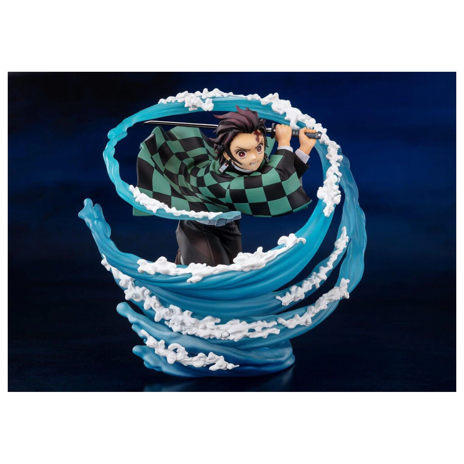 Demon Slayer Kimetsu No Yaiba Tanjiro Kamado Water Breathing S.H. Figurarts figura 15cm termékfotó