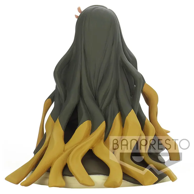 Demon Slayer: Kimetsu no Yaiba vol. 18 Nezuko Kamado figura 10cm termékfotó