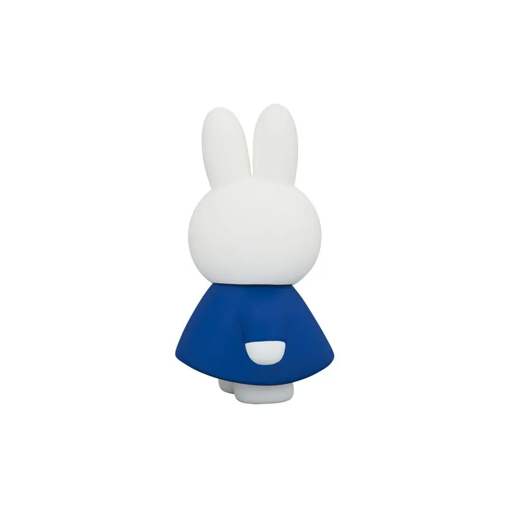 Dick Bruna UDF Mini figura Miffy with candy 9 cm termékfotó