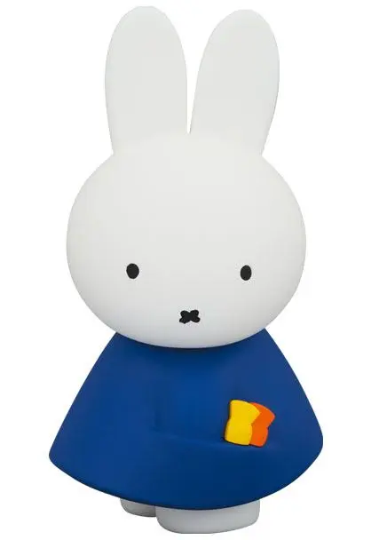 Dick Bruna UDF Mini figura Miffy with candy 9 cm termékfotó