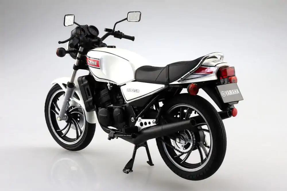 Diecast Bike Series 1/12 Yamaha RZ250 New Pearl White szobor figura 17 cm termékfotó