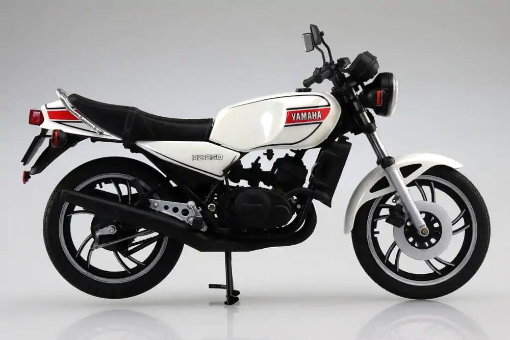 Diecast Bike Series 1/12 Yamaha RZ250 New Pearl White szobor figura 17 cm termékfotó