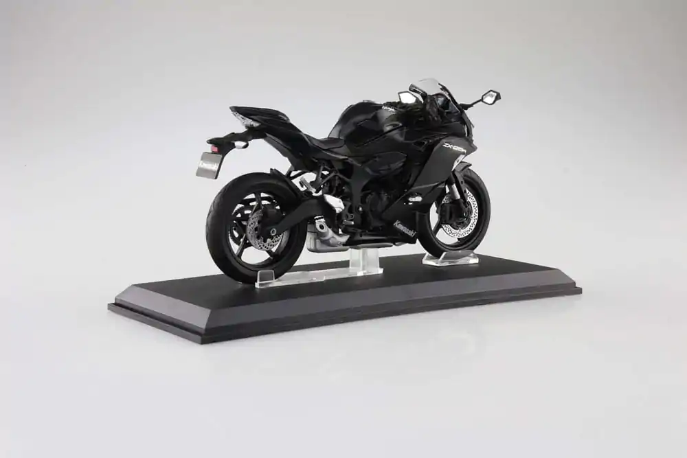Diecast Bike Series 1/12 Kawasaki Ninja ZX-25R Metakllic Spark Black szobor figura 16 cm termékfotó