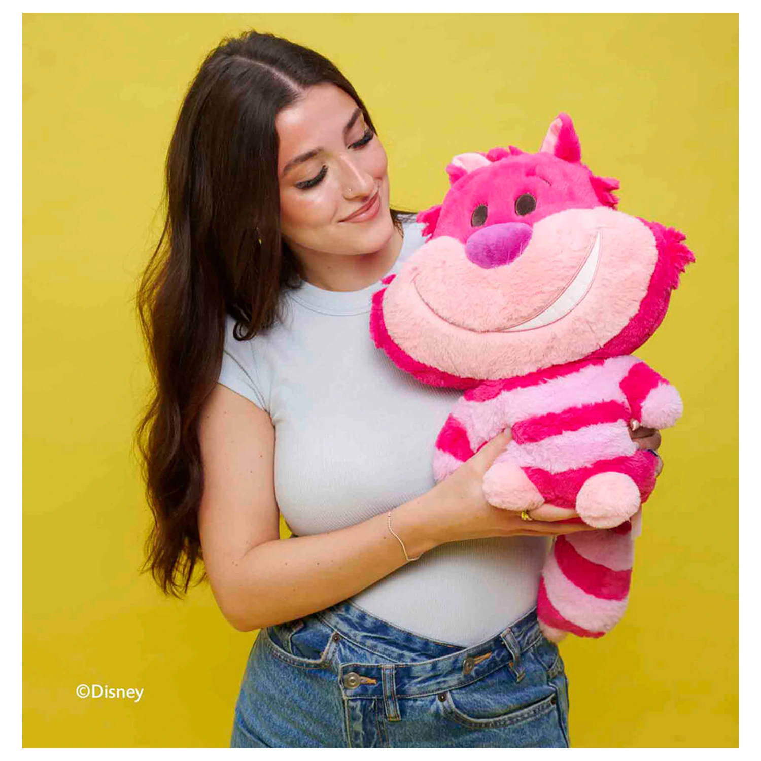 Disney Alice Csodaországban Cheshire plüss 35cm termékfotó