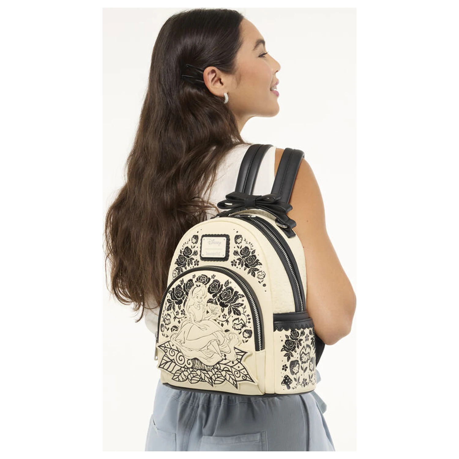Disney Alice Csodaországban Floral táska hátizsák 26cm termékfotó