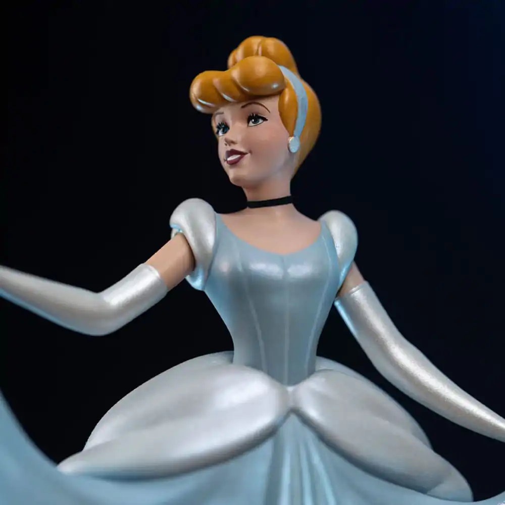 Disney Classics Art Scale 1/10 Cinderella szobor figura 25 cm termékfotó
