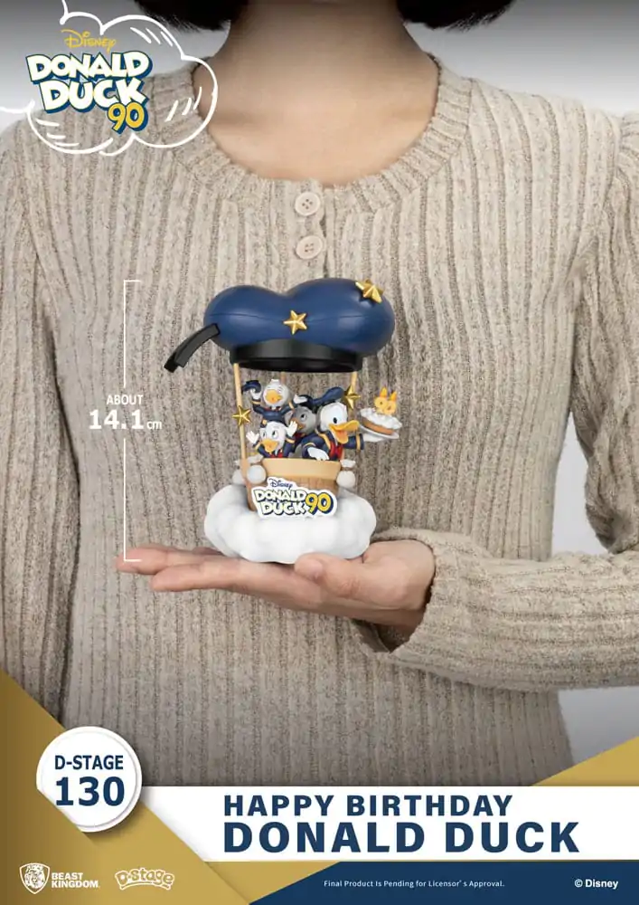 Disney D-Stage Donald Duck 90th-Happy Birthday PVC Dioráma szobor figura 14 cm termékfotó