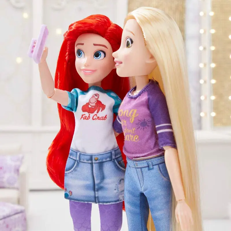 Disney Hercegnők Comfy Squad Ariel baba termékfotó