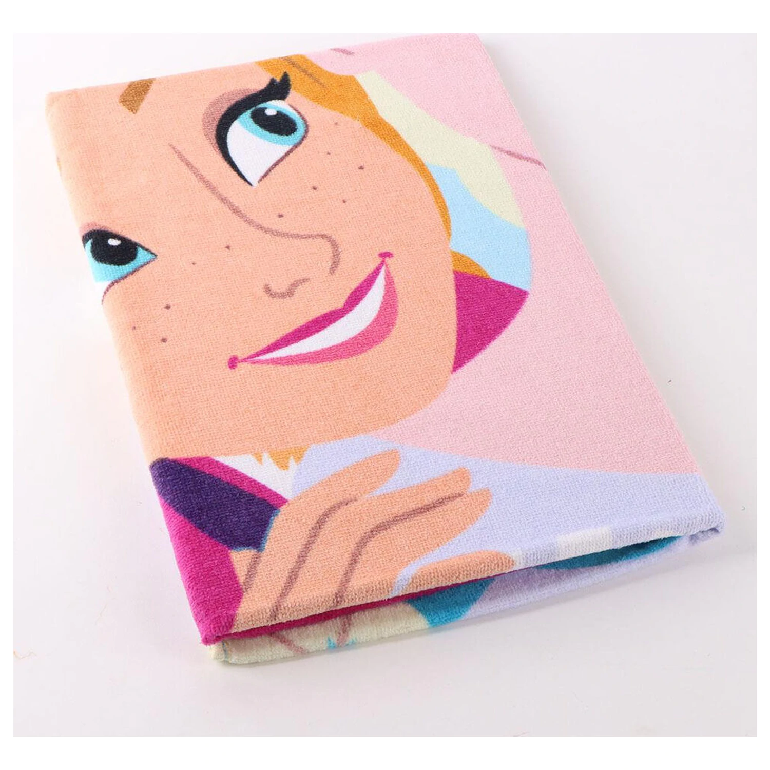 Disney Jégvarázs pamut strandtörölköző termékfotó