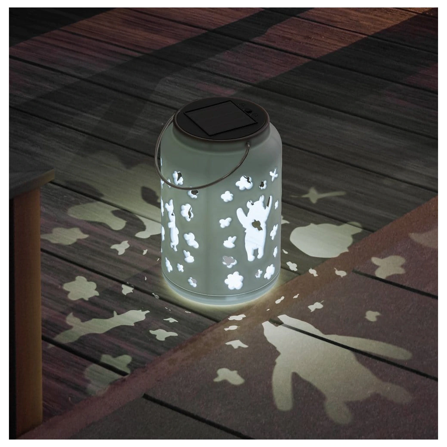 Disney LunaGlo Winnie the Pooh napelemes lámpa termékfotó