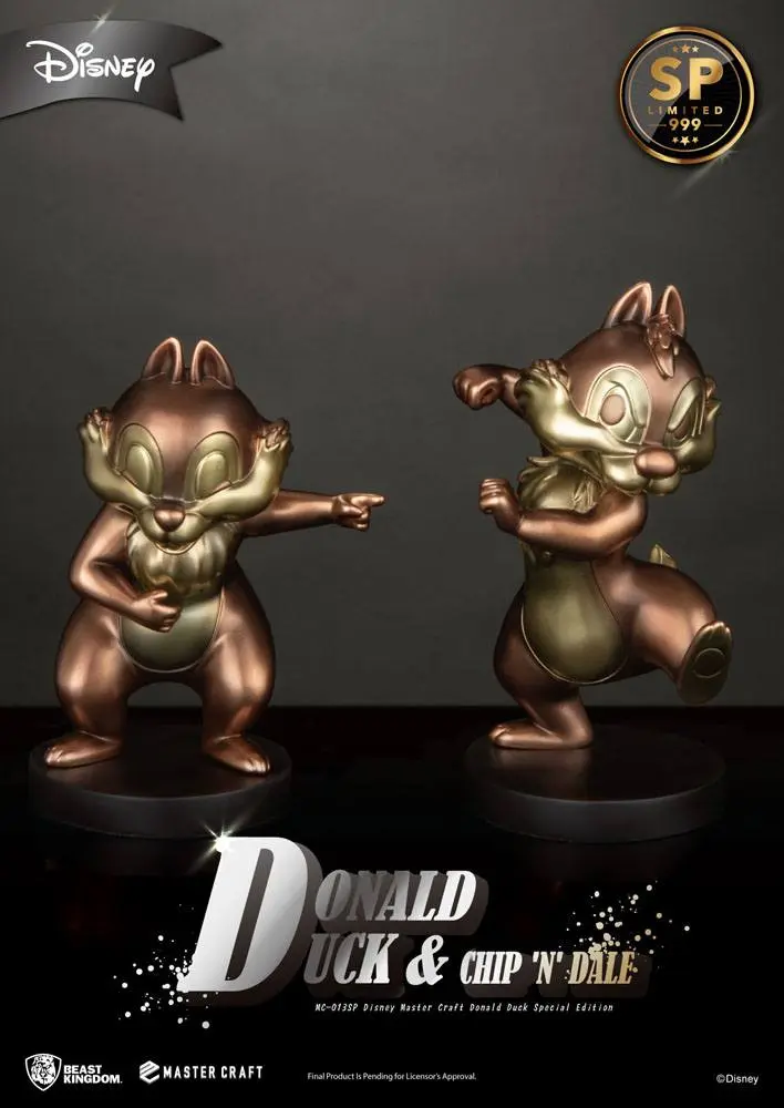 Disney Master Craft Donald Duck Special Edition szobor figura 34 cm termékfotó