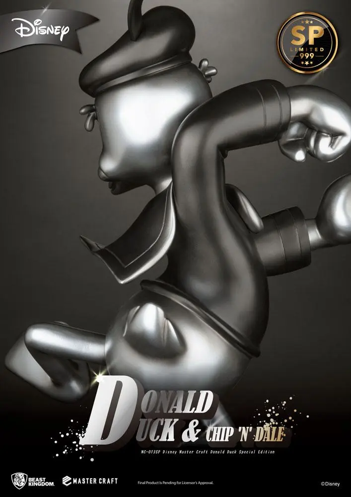 Disney Master Craft Donald Duck Special Edition szobor figura 34 cm termékfotó