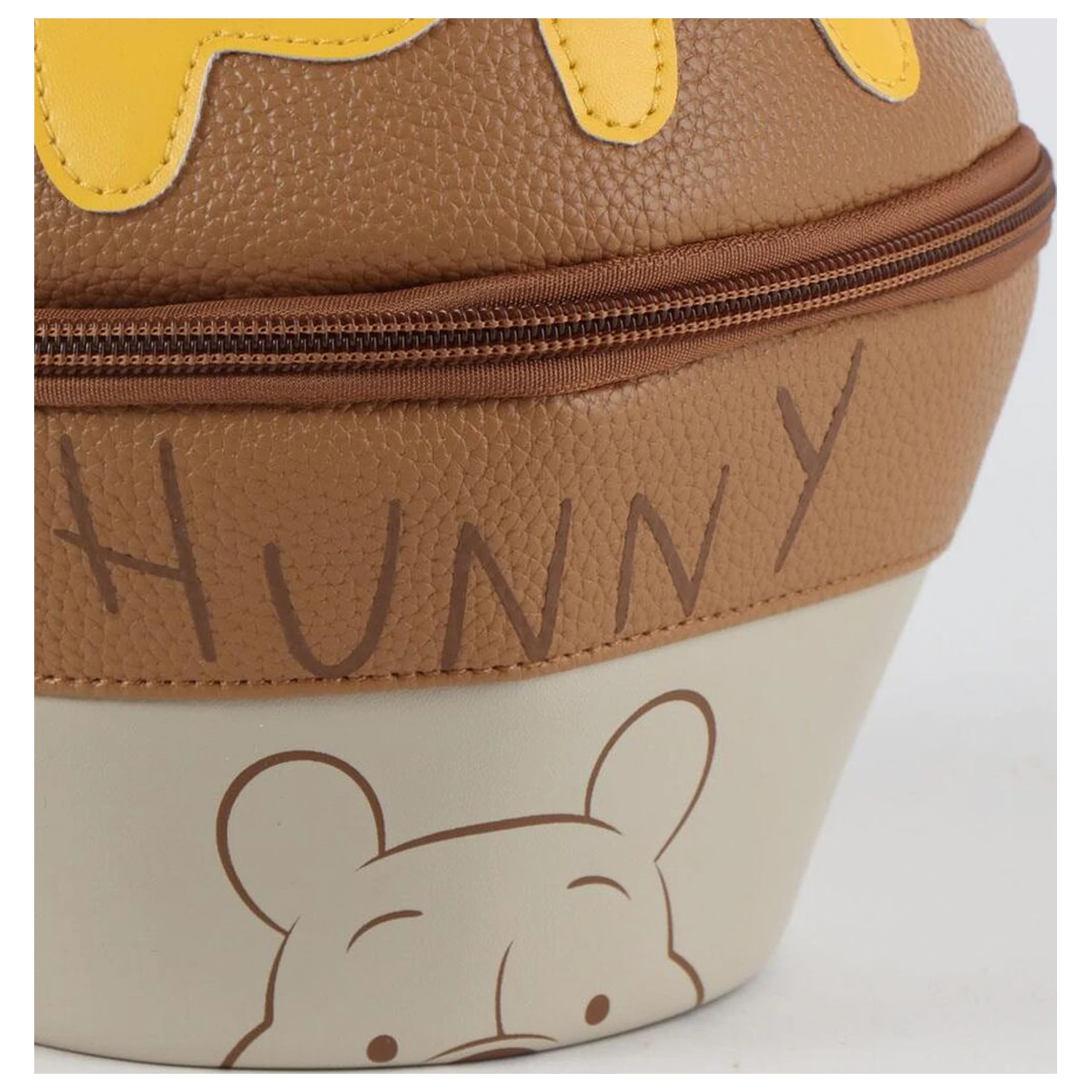Disney Micimackó neszeszer táska termékfotó